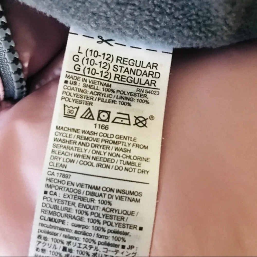 Old Navy Mauve Fleece-Lined Frost Free Puffer Jacket